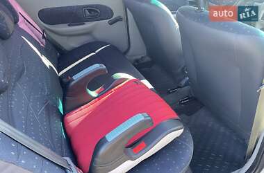 Седан Renault Clio Symbol 2003 в 