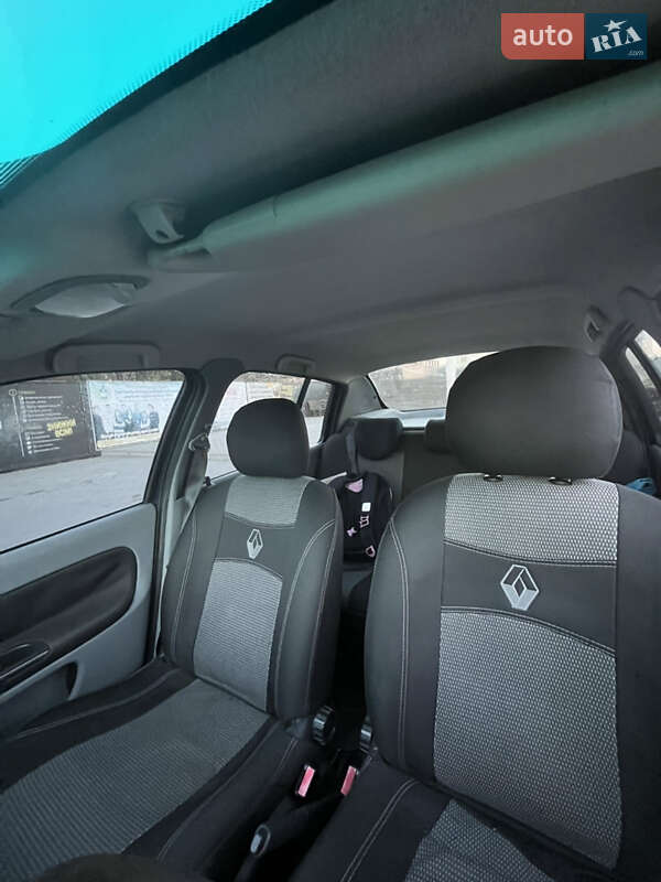 Седан Renault Clio Symbol 2008 в Каменец-Подольском