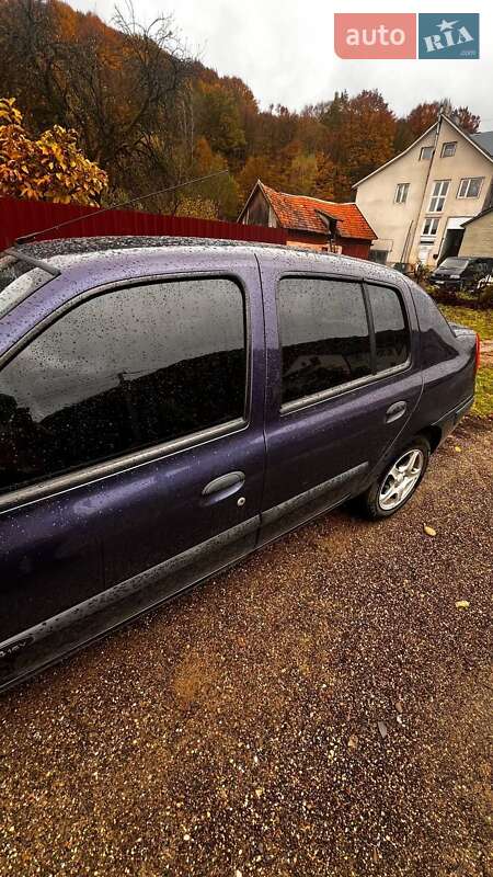 Седан Renault Clio Symbol 2003 в Хусті