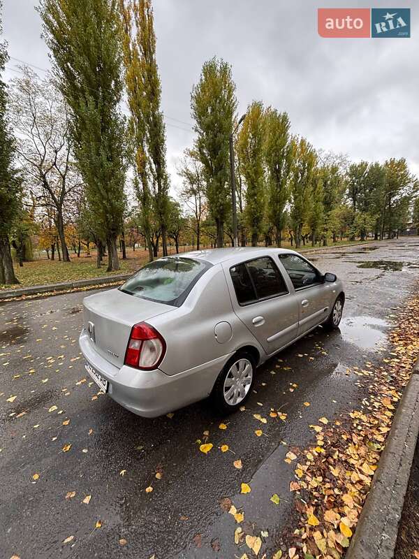 Седан Renault Clio Symbol 2008 в Павлограді