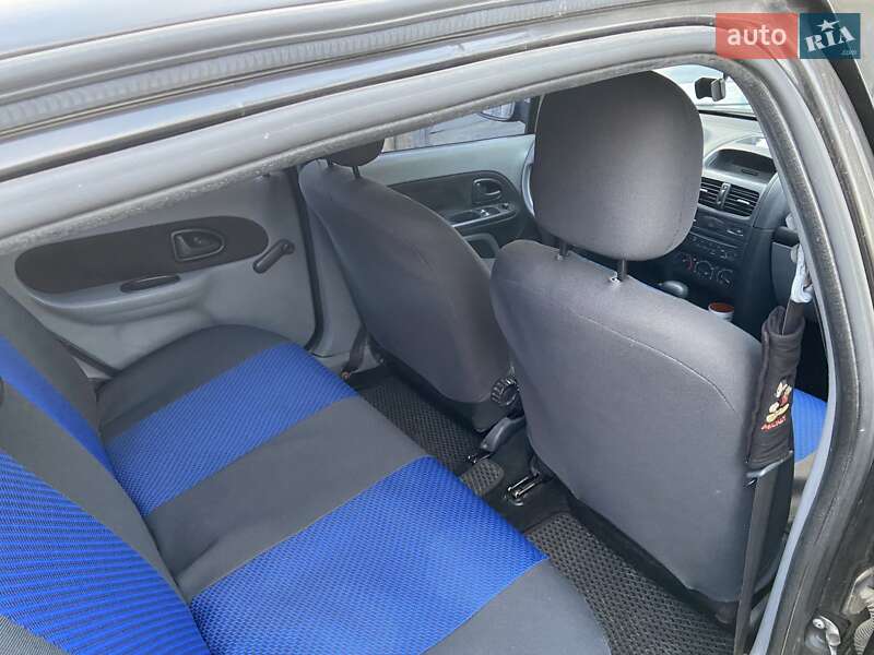 Седан Renault Clio Symbol 2006 в Киеве фото 12 Седан Renault Clio Symbol 2006 в Киеве