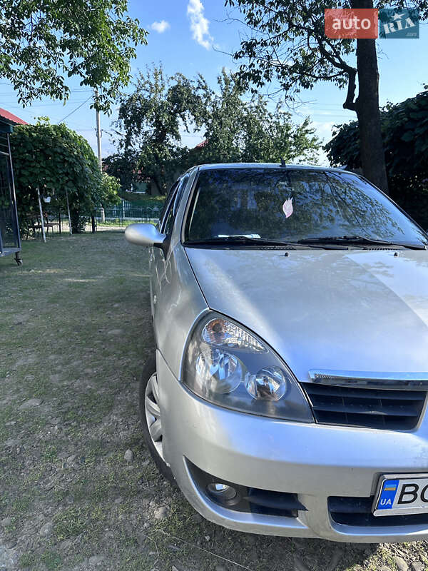 Седан Renault Clio Symbol 2008 в Львове фото 4 Седан Renault Clio Symbol 2008 в Львове