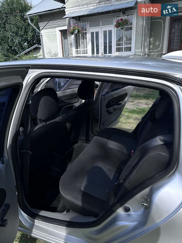 Седан Renault Clio Symbol 2008 в Львове фото 33 Седан Renault Clio Symbol 2008 в Львове