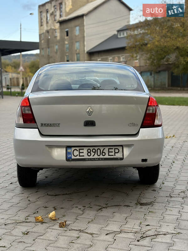 Седан Renault Clio Symbol 2006 в Черновцах
