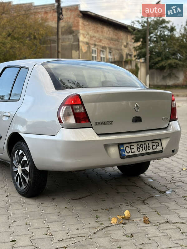 Седан Renault Clio Symbol 2006 в Черновцах