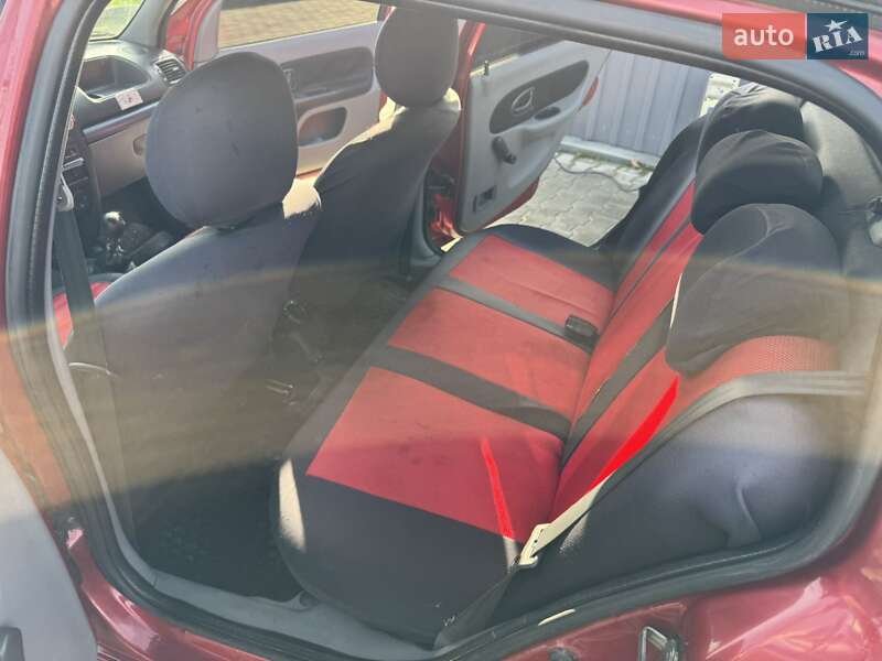 Седан Renault Clio Symbol 2007 в Дунаевцах