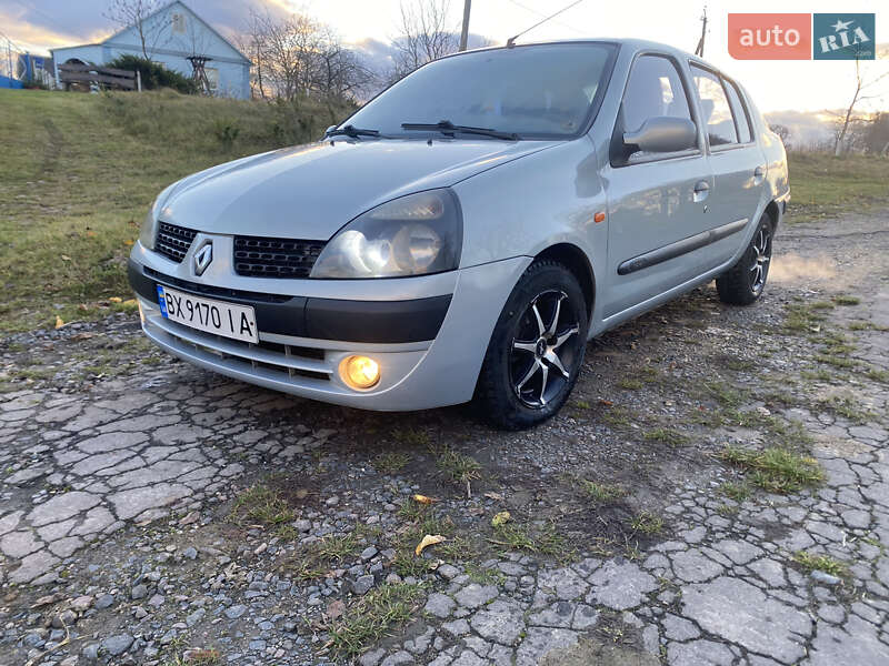Седан Renault Clio Symbol 2004 в Острозі