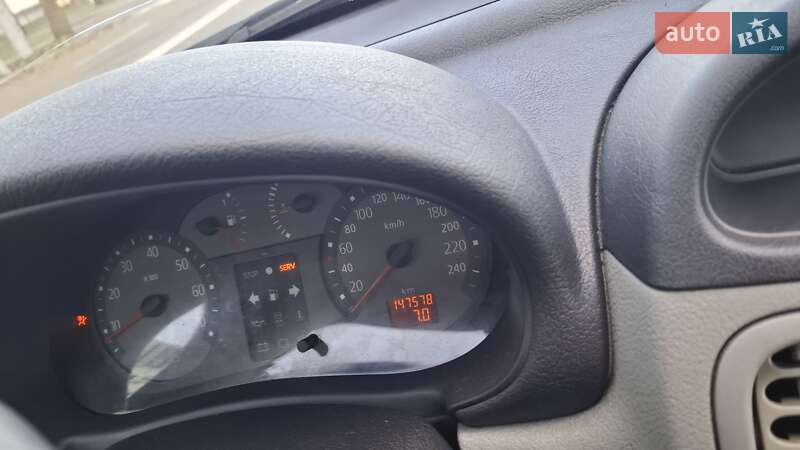 Седан Renault Clio Symbol 2005 в Києві фото 3 Седан Renault Clio Symbol 2005 в Києві