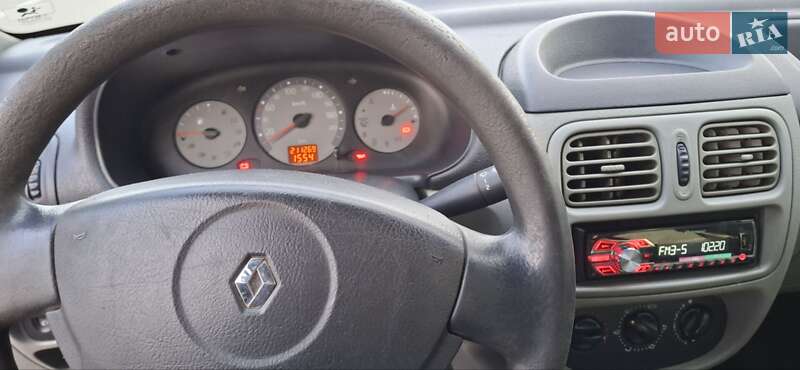 Седан Renault Clio Symbol 2004 в Одессе