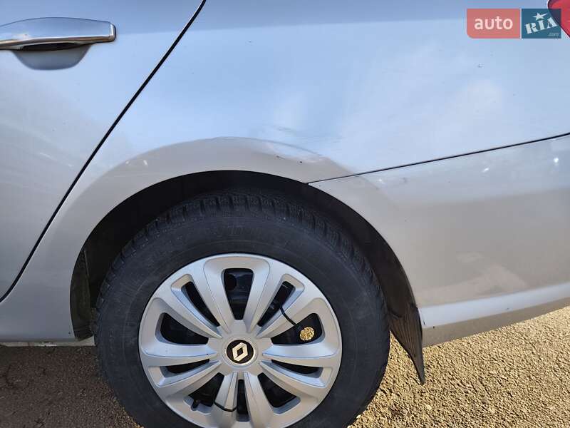 Седан Renault Clio Symbol 2008 в Ровно