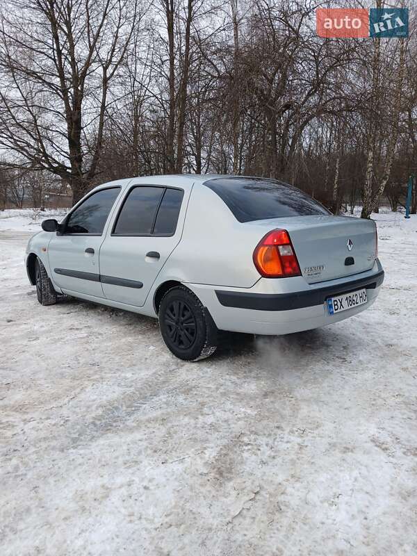 Седан Renault Clio Symbol 2003 в Хмельницком