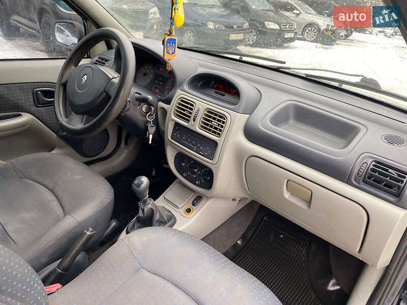 Седан Renault Clio Symbol 2006 в Василькове