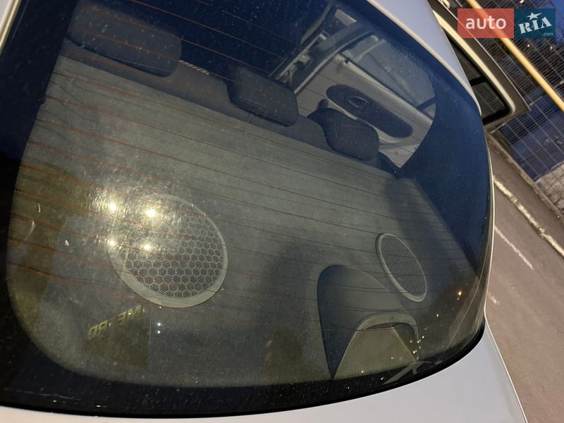 Седан Renault Clio Symbol 2004 в Івано-Франківську