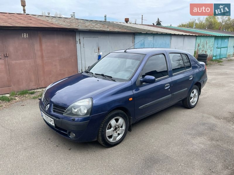 Renault Clio Symbol 2003