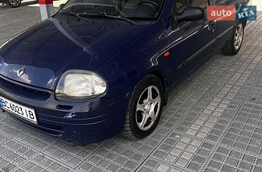 Седан Renault Clio Symbol 2002 в Львове