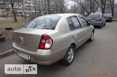 Седан Renault Clio 2006 в Киеве