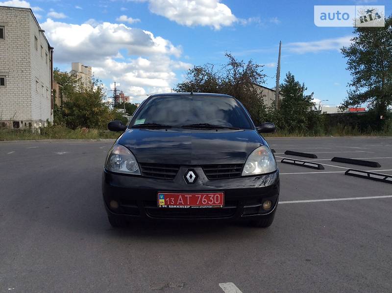 Седан Renault Clio 2008 в Киеве