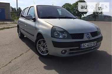 Хэтчбек Renault Clio 2002 в Нововолынске