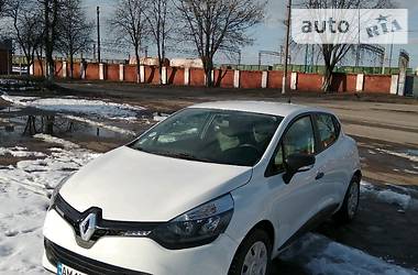 Хэтчбек Renault Clio 2015 в Коростене