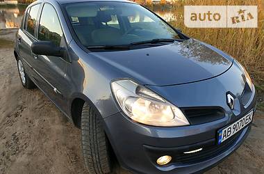 Хэтчбек Renault Clio 2007 в Виннице