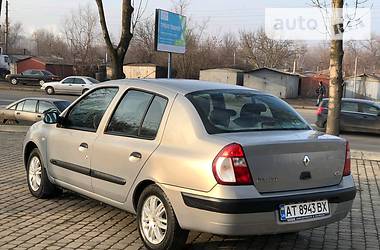 Седан Renault Clio 2004 в Ивано-Франковске