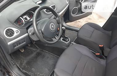 Хетчбек Renault Clio 2008 в 