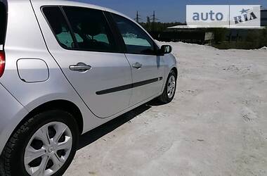 Хетчбек Renault Clio 2008 в 