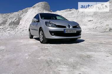 Хетчбек Renault Clio 2008 в 