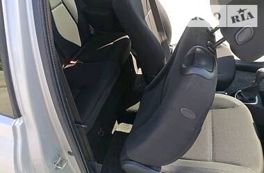 Хетчбек Renault Clio 2006 в 