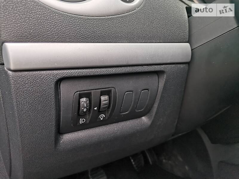 Універсал Renault Clio 2008 в Києві