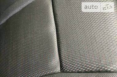 Хетчбек Renault Clio 2006 в 