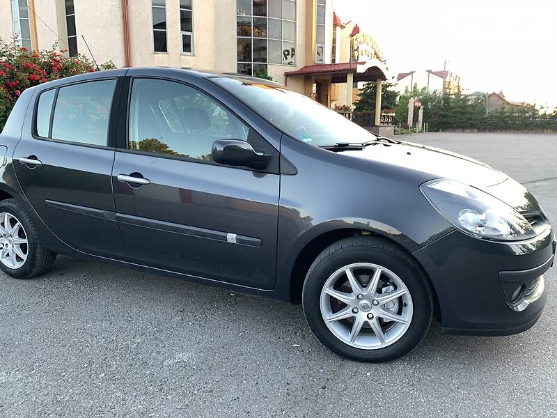 Хетчбек Renault Clio 2008 в Тернополі