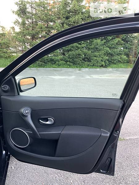 Хетчбек Renault Clio 2008 в Тернополі