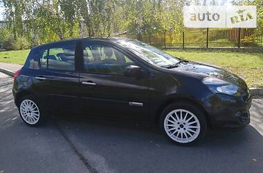 Хэтчбек Renault Clio 2012 в Киеве