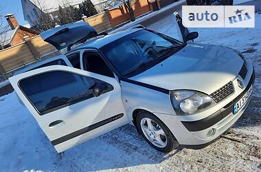 Хетчбек Renault Clio 2003 в Києві