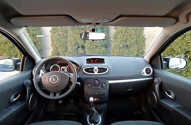 Универсал Renault Clio 2010 в Днепре
