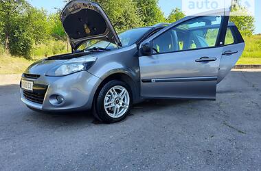 Универсал Renault Clio 2010 в Ровно