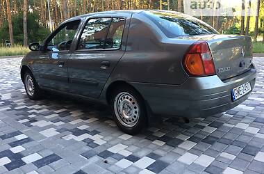 Седан Renault Clio 2001 в Славуті