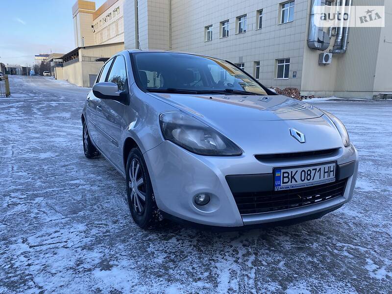 Хэтчбек Renault Clio 2010 в Ровно фото 2 Хэтчбек Renault Clio 2010 в Ровно