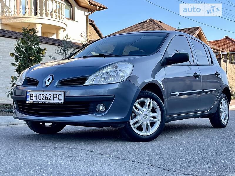 Хэтчбек Renault Clio 2009 в Одессе