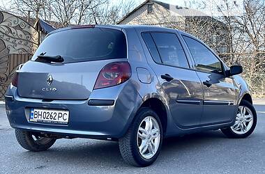 Хэтчбек Renault Clio 2009 в Одессе