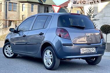 Хэтчбек Renault Clio 2009 в Одессе