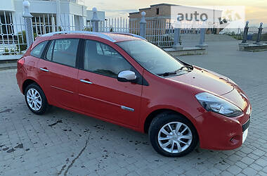 Универсал Renault Clio 2010 в Ивано-Франковске
