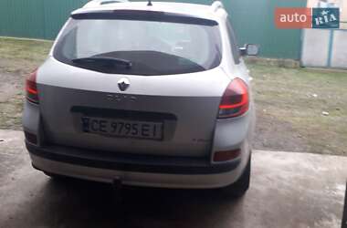 Хэтчбек Renault Clio 2011 в Черновцах