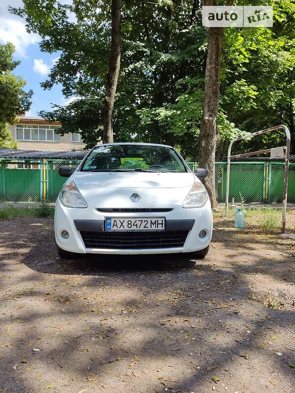 Хэтчбек Renault Clio 2011 в Харькове