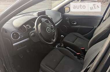 Хэтчбек Renault Clio 2010 в Полтаве