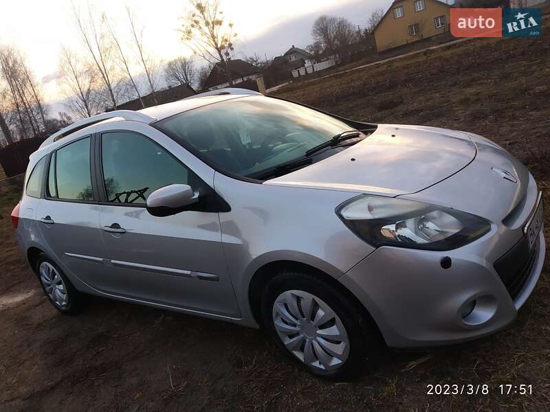 Универсал Renault Clio 2012 в Рокитном