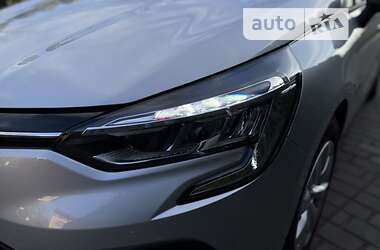 Хэтчбек Renault Clio 2021 в 
