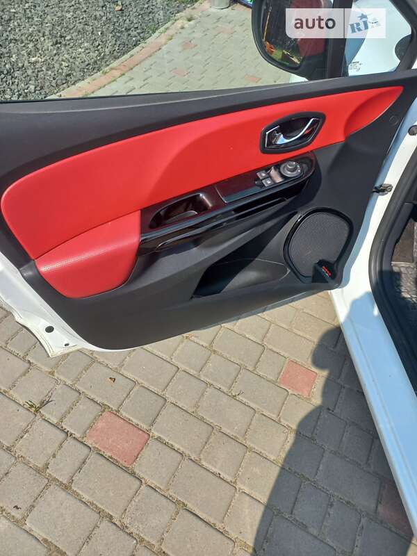 Хетчбек Renault Clio 2014 в Турійську фото 12 Хетчбек Renault Clio 2014 в Турійську
