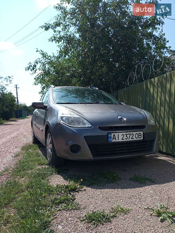 Універсал Renault Clio 2012 в Овручі